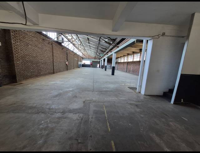 840M² WAREHOUSE TO LET IN BENROSE